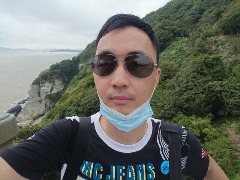 h君的第二张照片--滨州相亲服务中心