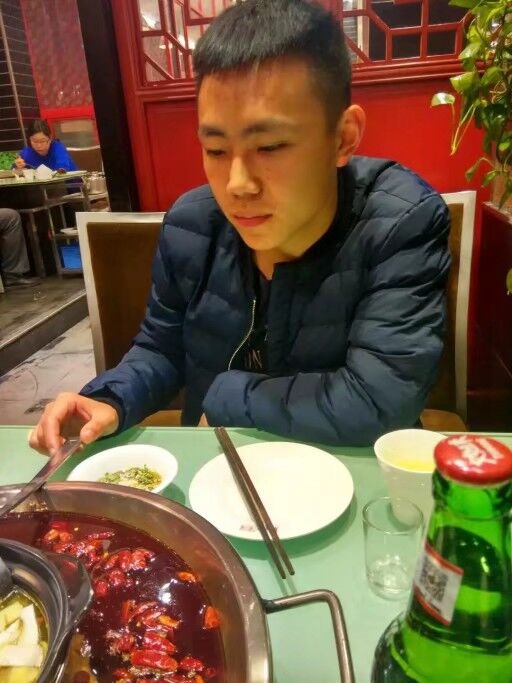 圈圈的第二张照片--滨州相亲服务中心