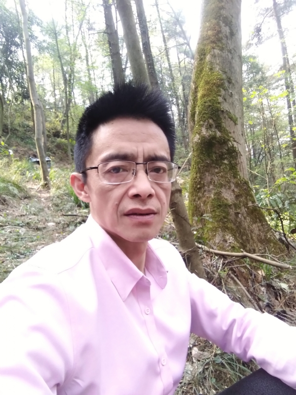 吴彬的第一张照片--滨州相亲服务中心