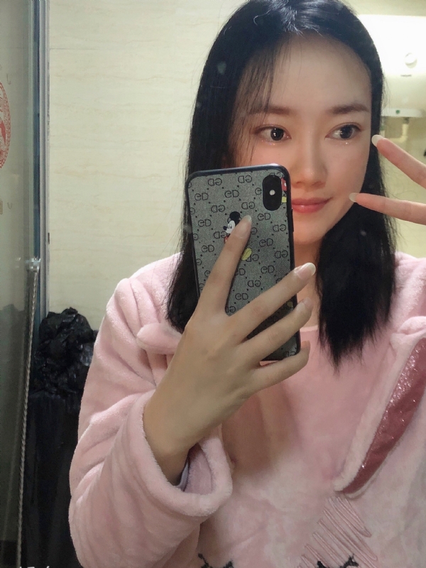 叶落知秋的第一张照片--滨州相亲服务中心