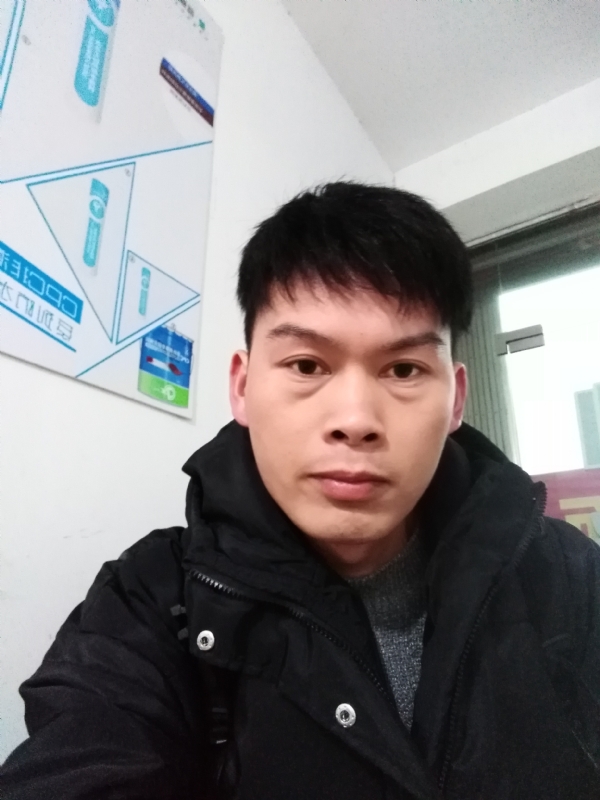 微笑的第一张照片--滨州相亲服务中心