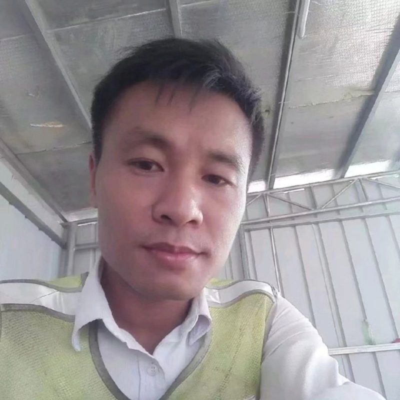 小马哥的第二张照片--滨州相亲服务中心