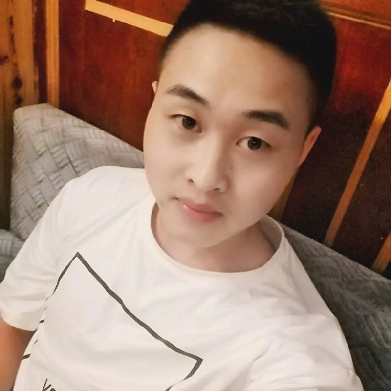 娃娃脸小爸爸的第一张照片--滨州相亲服务中心