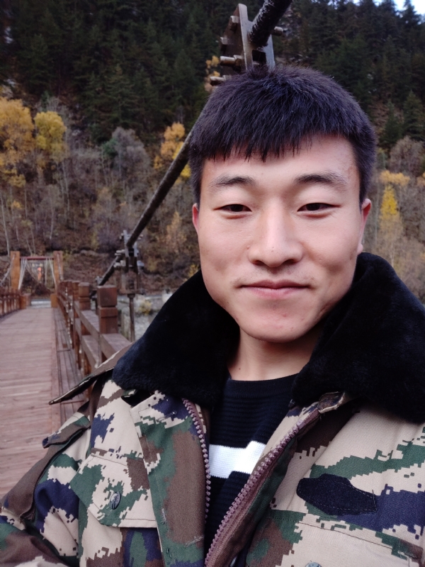 叁叁肆的第一张照片--滨州相亲服务中心