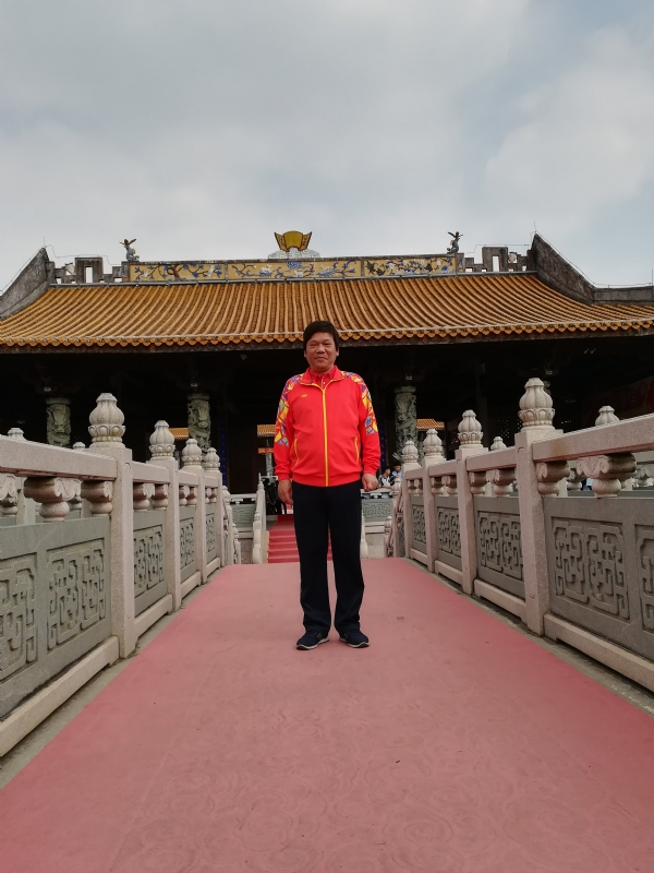 红尘老生的第一张照片--滨州相亲服务中心