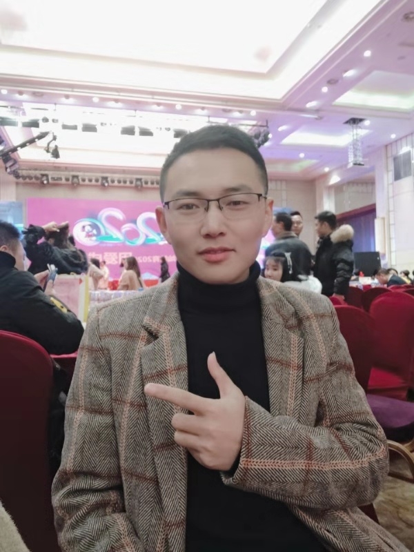 遇见不一样的自己的第一张照片--滨州相亲服务中心