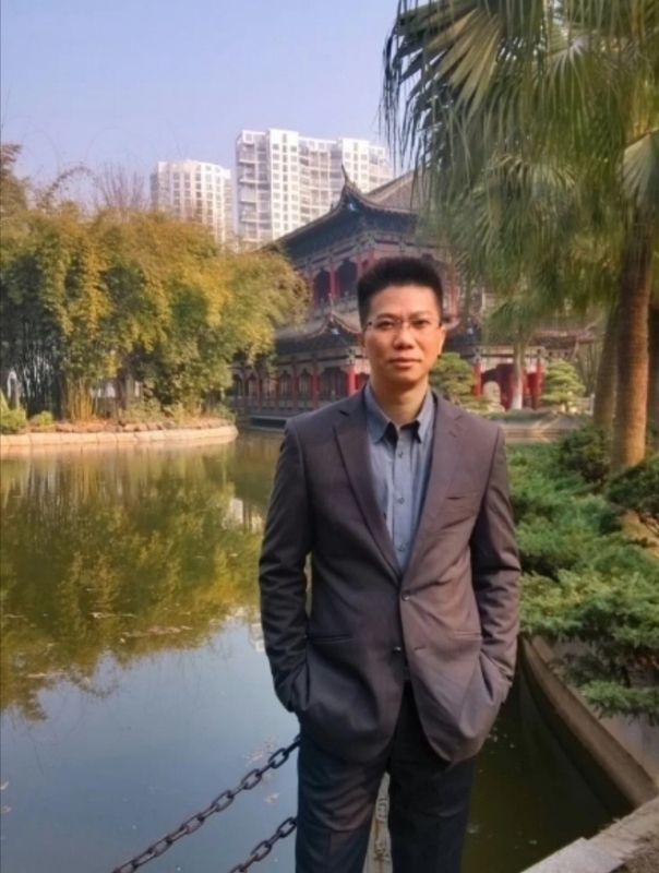 chen的第二张照片--滨州相亲服务中心