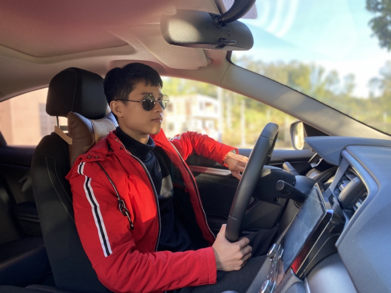 林威成的第二张照片--滨州相亲服务中心