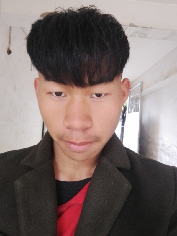 少年不在少的第一张照片--滨州相亲服务中心