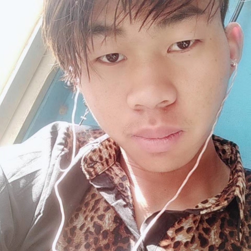 少年不在少的第三张照片--滨州相亲服务中心