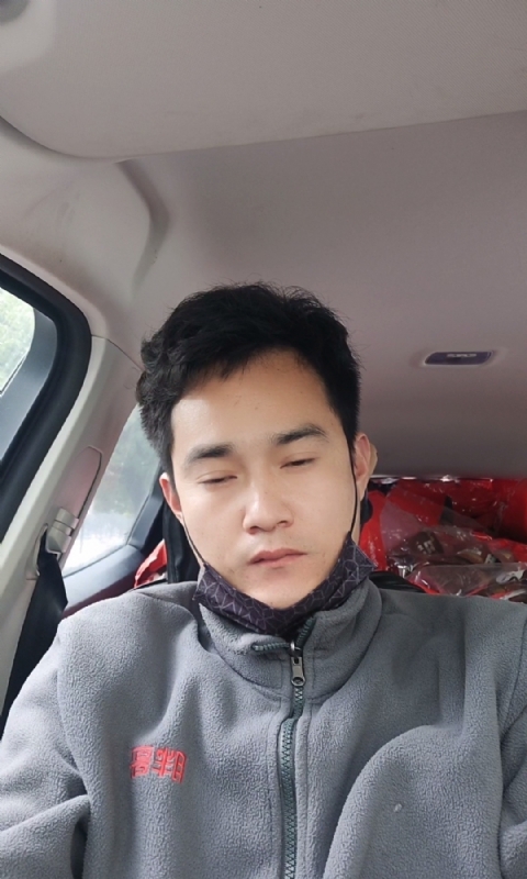 冷锋的第一张照片--滨州相亲服务中心