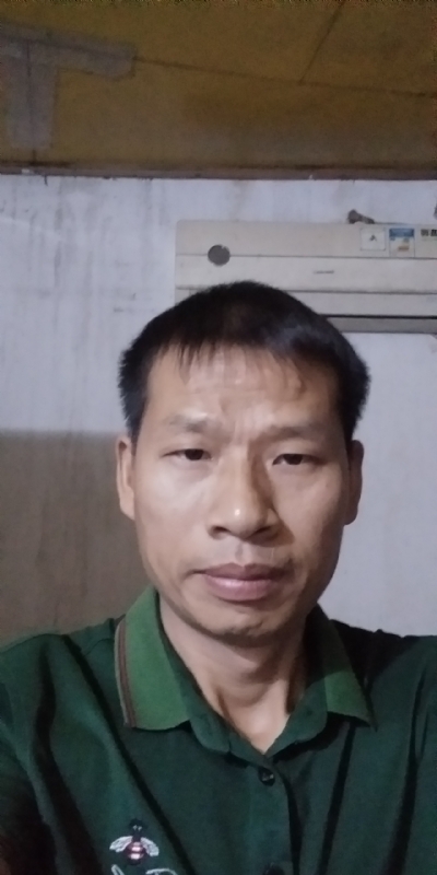 执着跋涉的第二张照片--滨州相亲服务中心