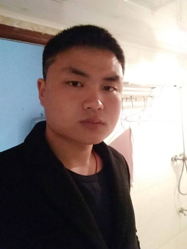 康康一下的第一张照片--滨州相亲服务中心