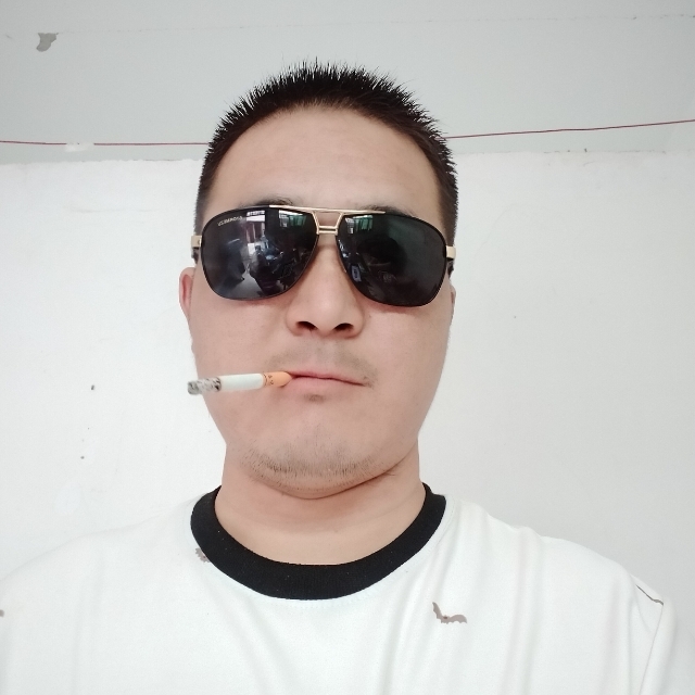 白伟伟的第一张照片--滨州相亲服务中心