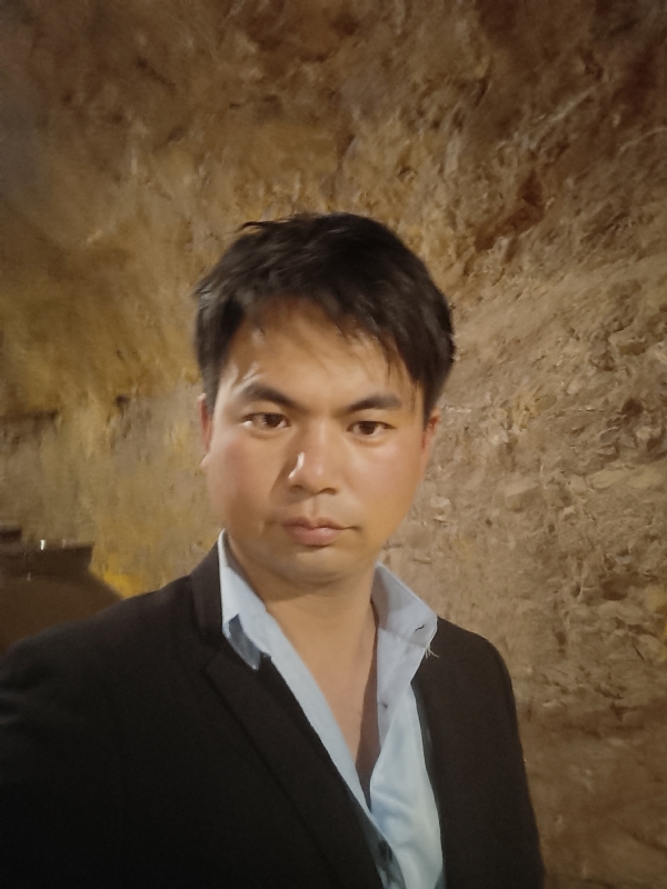 晚点的第二张照片--滨州相亲服务中心