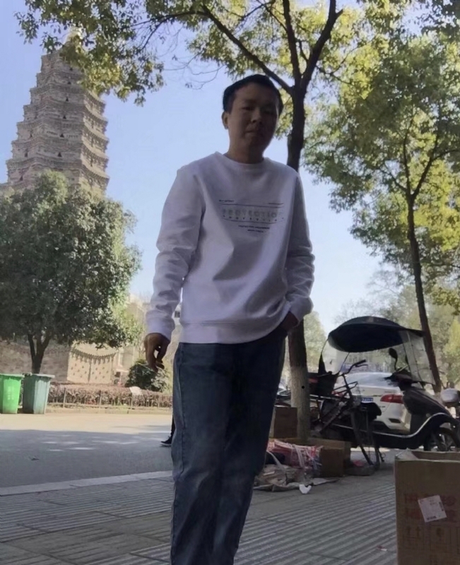 黄冈征婚的第一张照片--滨州相亲服务中心