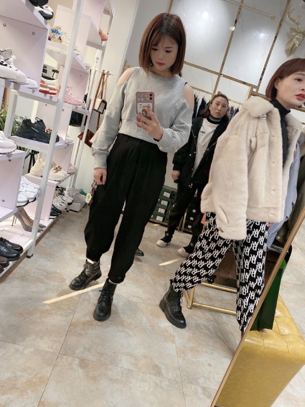 媛媛的第二张照片--滨州相亲服务中心