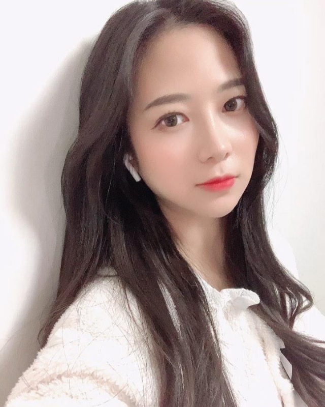 夢怡..的第一张照片--滨州相亲服务中心