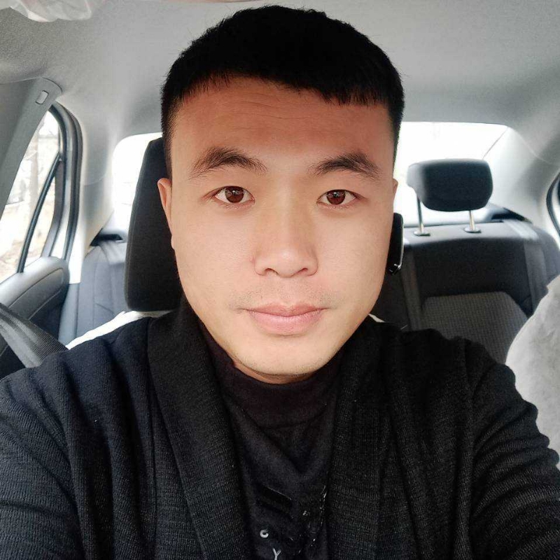 董加个龙的第一张照片--滨州相亲服务中心