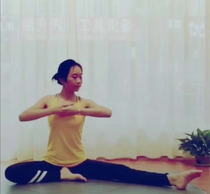 静静子的第一张照片--滨州相亲服务中心