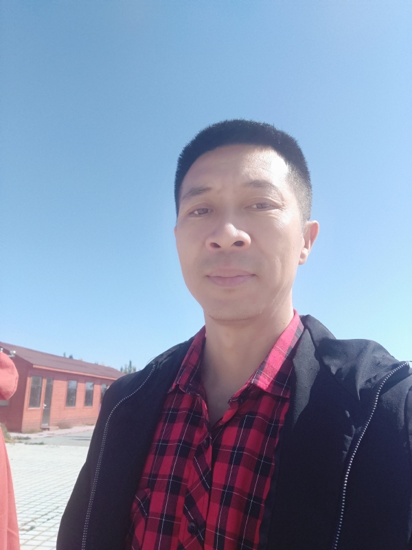 风滚草的坚持的第一张照片--滨州相亲服务中心