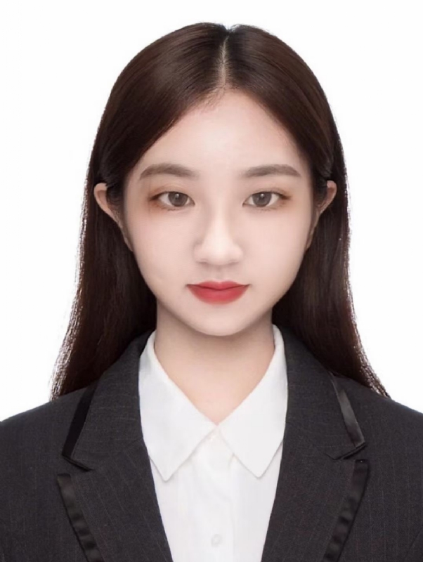 侧耳倾听的第一张照片--滨州相亲服务中心