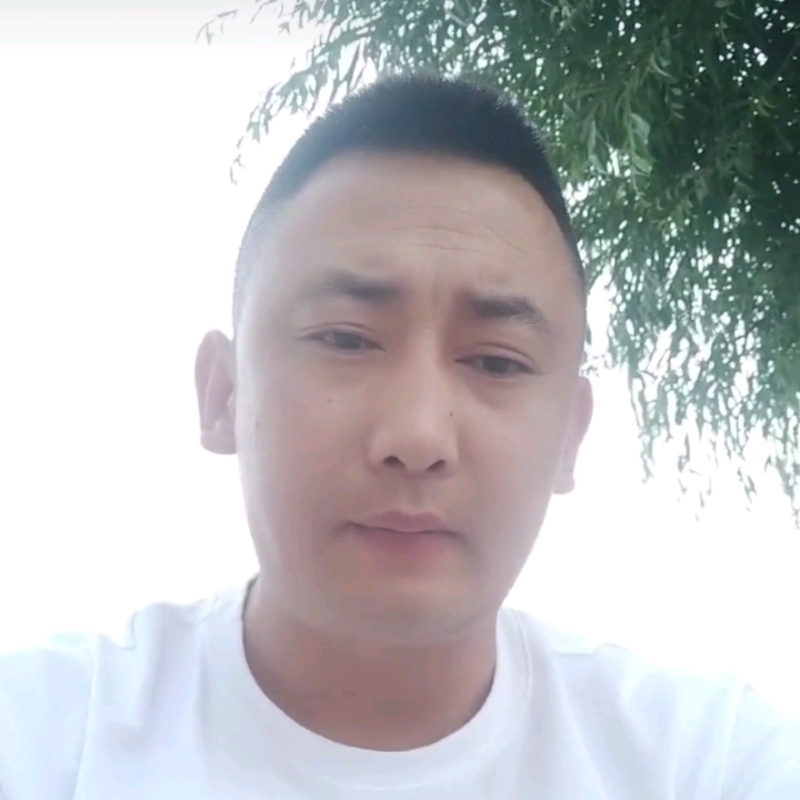 潇洒的第一张照片--滨州相亲服务中心