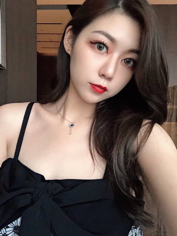 半度微涼的第一张照片--滨州相亲服务中心