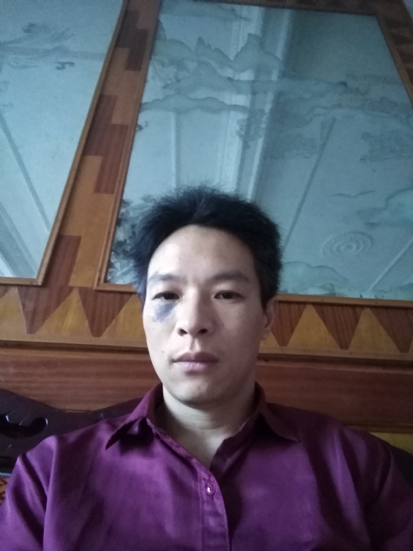 风中落叶的第一张照片--滨州相亲服务中心