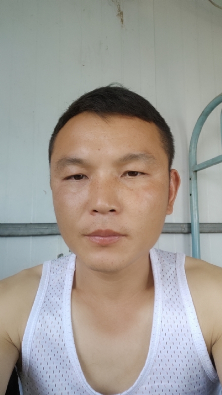 善良的人的第一张照片--滨州相亲服务中心