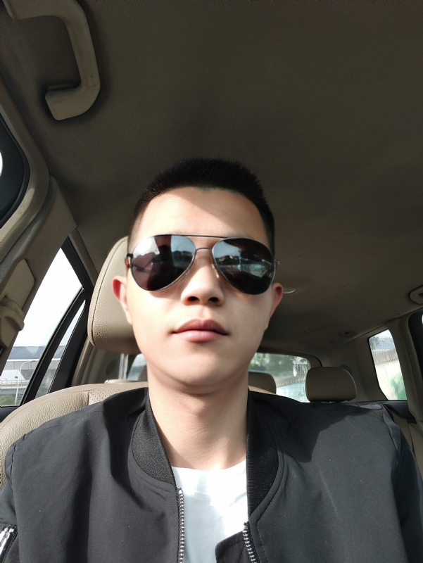 葛先生的第一张照片--滨州相亲服务中心