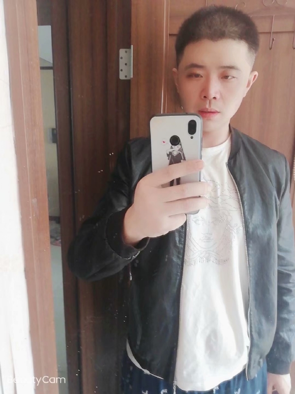 米饭班主的第二张照片--滨州相亲服务中心