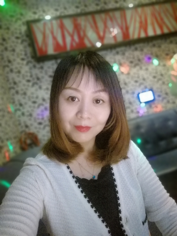 心如止水的第一张照片--滨州相亲服务中心