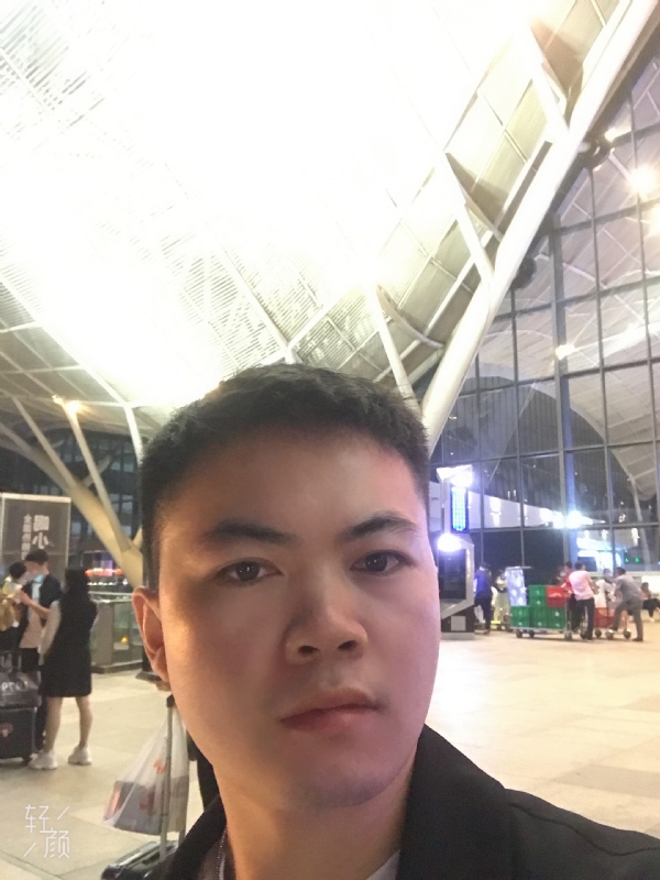 骑马的快乐的第一张照片--滨州相亲服务中心