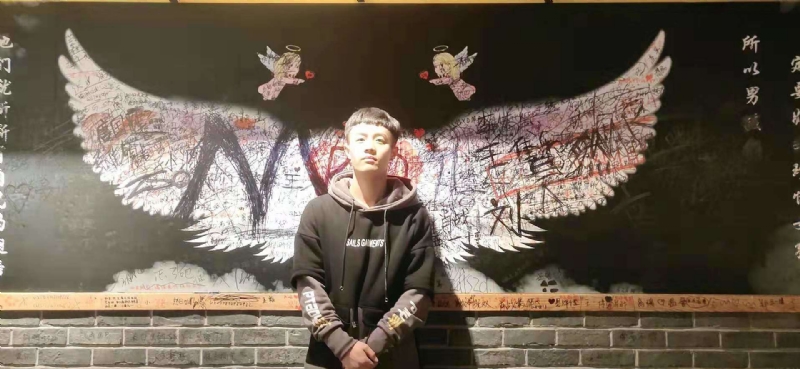 水彩画师的第一张照片--滨州相亲服务中心