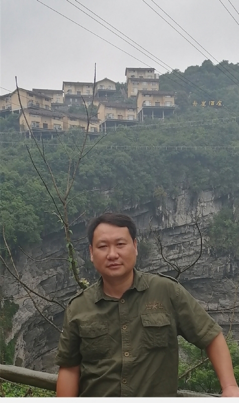 迷彩人生的第一张照片--滨州相亲服务中心