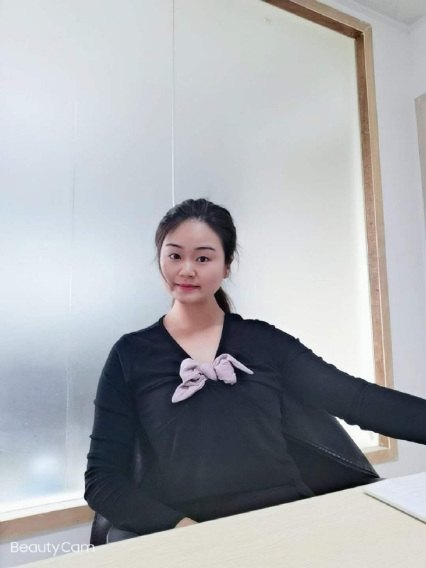 美美在深的第一张照片--滨州相亲服务中心