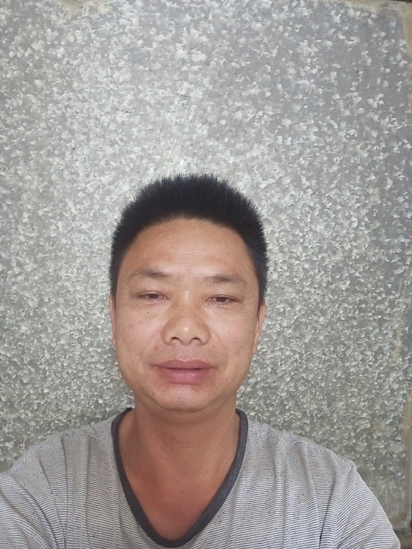 白茫茫的第一张照片--滨州相亲服务中心