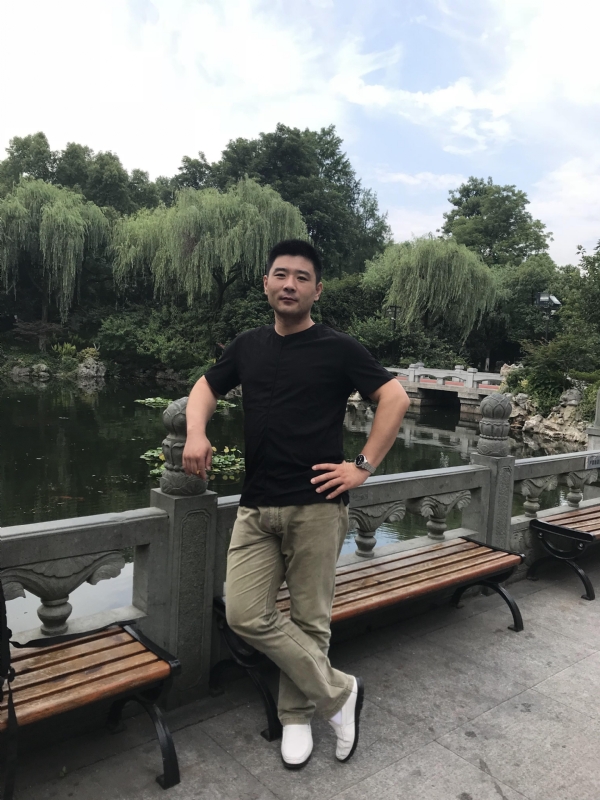 未来可期的第一张照片--滨州相亲服务中心