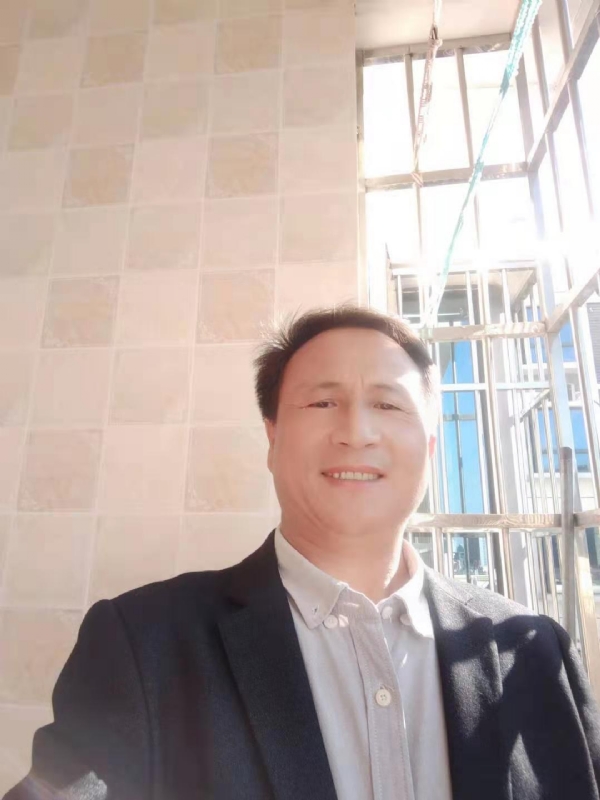 平平安安的第一张照片--滨州相亲服务中心