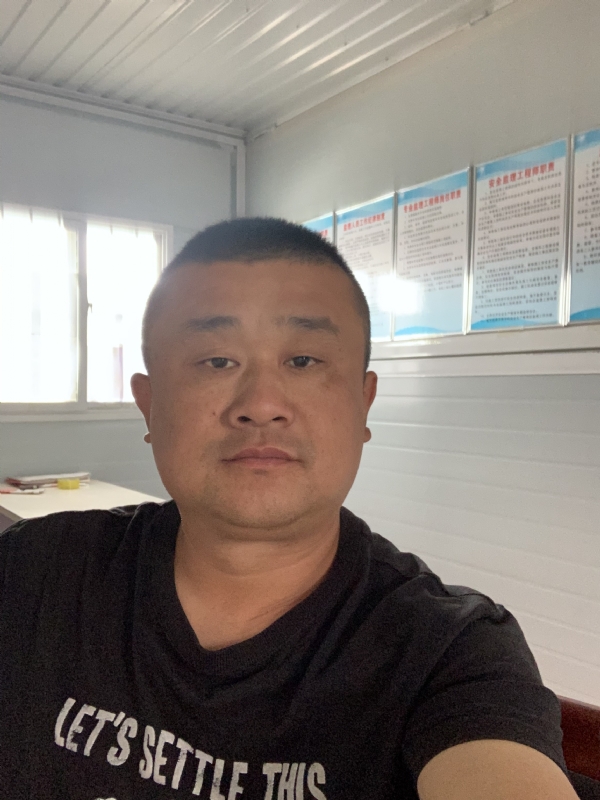 丘山??的第一张照片--滨州相亲服务中心