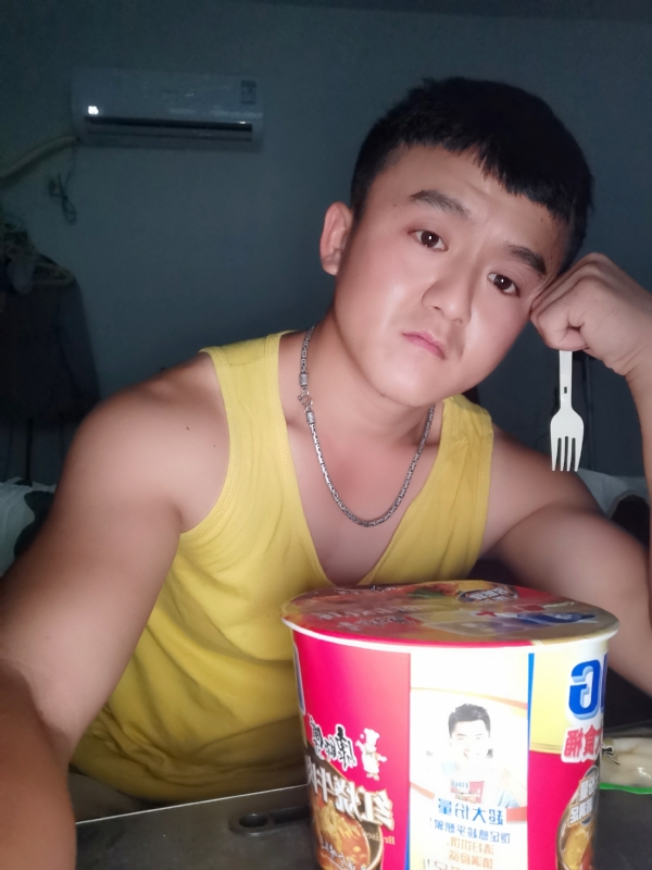 飞飞的第三张照片--滨州相亲服务中心