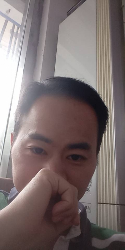 90年大叔的第二张照片--滨州相亲服务中心