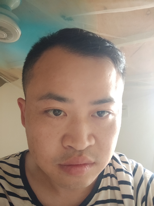 一切随缘的第一张照片--滨州相亲服务中心