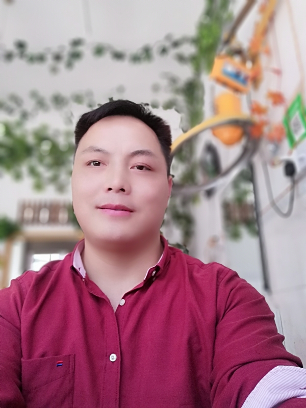 展梦飞翔XC的第一张照片--滨州相亲服务中心