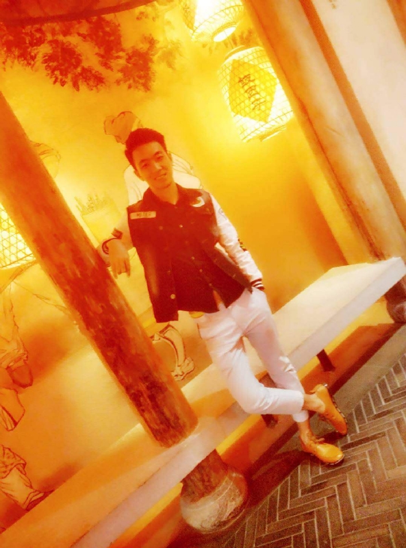 滞后的微笑的第四张照片--滨州相亲服务中心