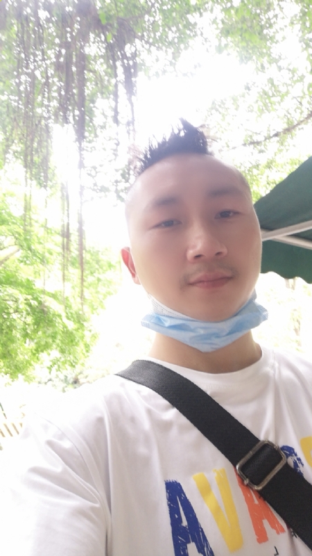 守望幸福的第一张照片--滨州相亲服务中心