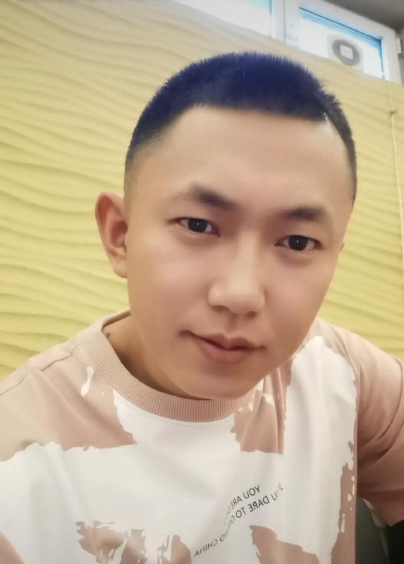 爱意随风起的第一张照片--滨州相亲服务中心