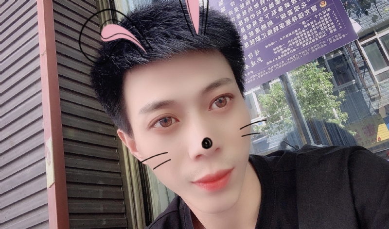 酒伴你的第一张照片--滨州相亲服务中心