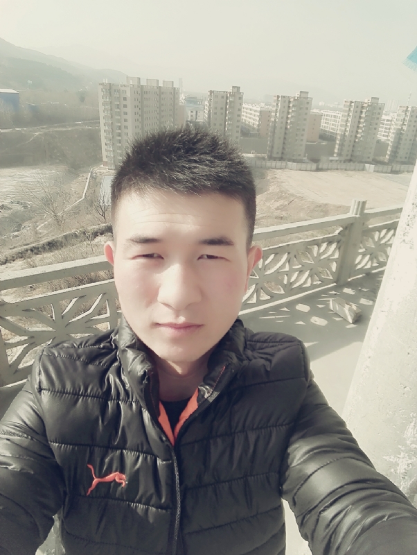 兵心依旧的第一张照片--滨州相亲服务中心